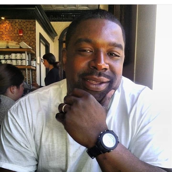 Meet your Posher, Aaron - Picture 1 of 1